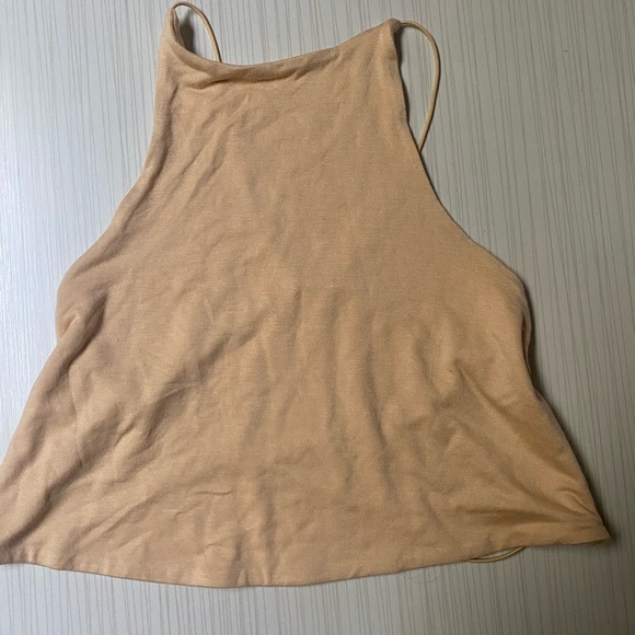 Soft Yellow Crop Too with Cross Back - Oh Polly - Picture 5 of 7